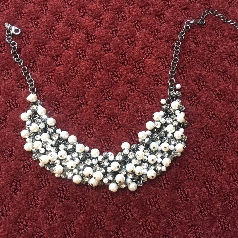 Statement necklace